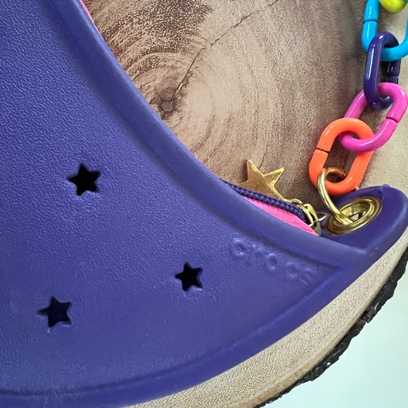 Crocs purple rainbow chain small hobo bag pre-owned excellent condition - Picture 3 of 6